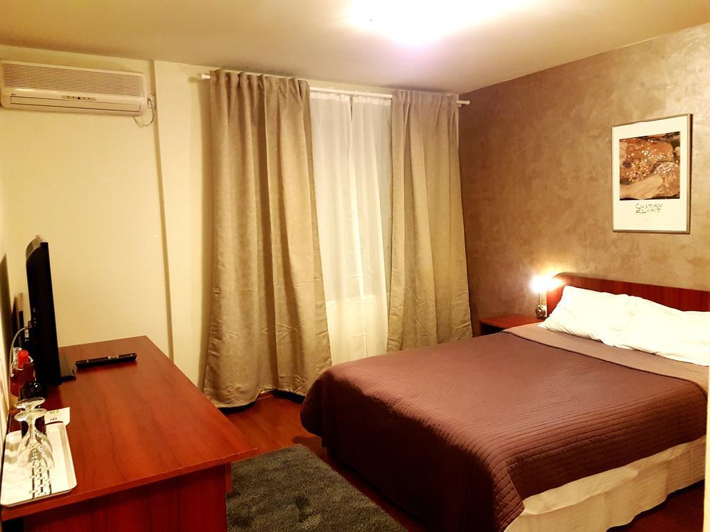 Hotel Mic Bucureşti Ngoại thất bức ảnh