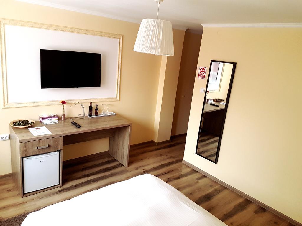 Hotel Mic Bucureşti Ngoại thất bức ảnh