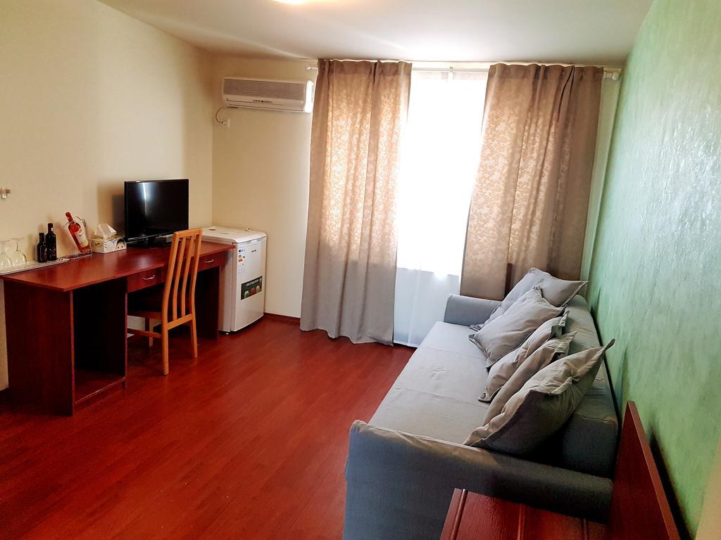 Hotel Mic Bucureşti Ngoại thất bức ảnh