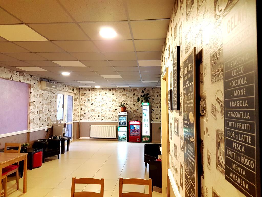 Hotel Mic Bucureşti Ngoại thất bức ảnh