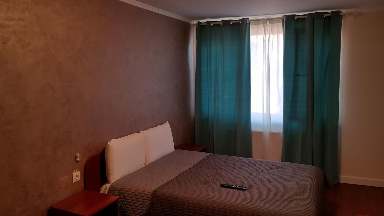 Hotel Mic Bucureşti Ngoại thất bức ảnh